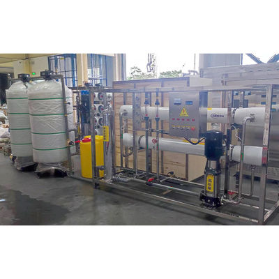 ระบบปรับออสโมซีสกลับ 4T/h ที่ควบคุมโดย PLC สําหรับการบํารุงน้ําดื่มอุตสาหกรรม