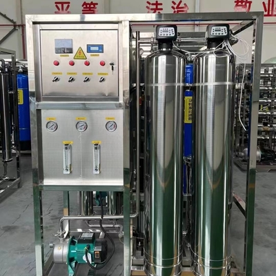 เครื่องแปรรูปน้ําออสโมซิสกลับ 2L / ชั่วโมง โครงสร้างคอมแพคต์ระยะเดียว