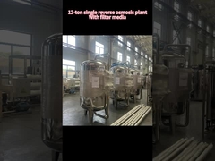 12 ตันของอุปกรณ์ซับซ้อนออสโมซิสแบบเดียวที่มีสื่อกรองส่งไปลิเบีย